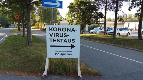 A coronavirus testing spot in the region of Helsinki-Uusimaa. Photo: © Foreigner.fi.