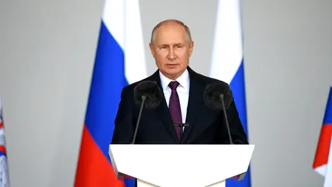 HANDOUT - 23 August 2021, Russia, Alabino: Russian President Vladimir Putin delivers a speech during the opening of the International Military Technical Forum Army-2021. Photo: -/Kremlin/dpa - ATTENTION: editorial use only and only if the credit mentioned above is referenced in full