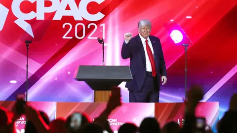 February 28, 2021, Orlando, Florida, USA: Spectators cheer wildly as former President Donald Trump finishes his speech during CPAC at the Hyatt Regency in Orlando, Florida on Sunday, February 28, 2021. (Credit Image: © TNS via ZUMA Wire Photo: Stephen M. Dowell/TNS via ZUMA Wire/dpa.