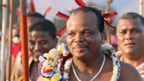 FILED - King Mswati III (C) watches the Umhlanga dance in Ludzidzini, Swaziland, 31 August 2015. The traditional Umhlanga or Reed dance, in which thousands of young women dance for the Queen Mother and King Mswati III is the cultural highlight of the year in Swaziland and takes place on 31 August. Photo\ Juergen Baetz/dpa Photo: picture alliance / dpa.