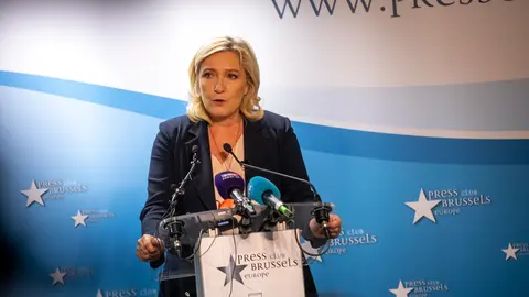 22 October 2021, Belgium, Brussels: French far-right leader Marine le Pen speaks during a media conference. Photo: Hatim Kaghat/BELGA/dpa