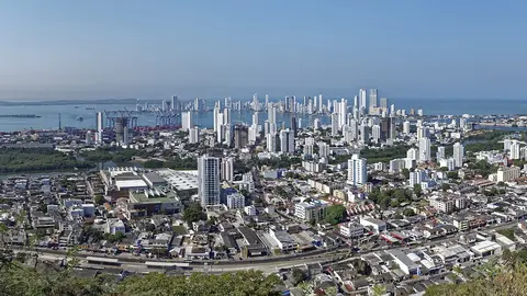 A view of the Colombian city of Cartagena, with the port in the background. Photo: Pixabay.