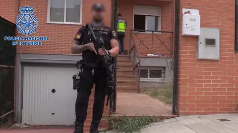Image: screenshot of video posted by police on Twitter.
