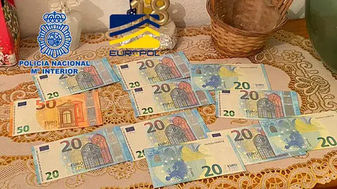 The Spanish police arrested 43 people in an operation against the introduction of counterfeit currency into the financial system. Photo: Policia Nacional.