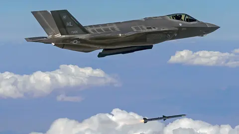 A fighter jet F-35A Lightning II. Photo: Pixabay.
