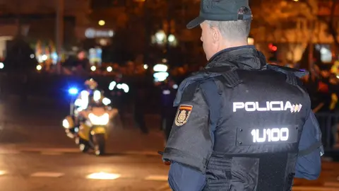 A Spanish police officer. Photo: @policia/Twitter.