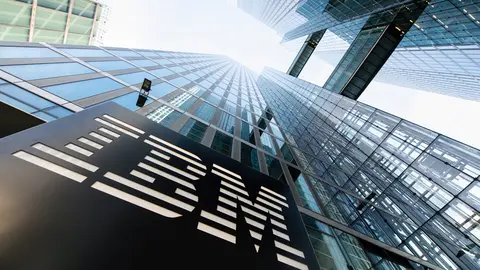 FILED - 06 March 2017, Bavaria, Munich: The IBM logo is seen on the entrance of the Highlight Towers. US multinational technology giant IBM has acquired Australian software provider Envizi. Photo: picture alliance / Matthias Balk/dpa.