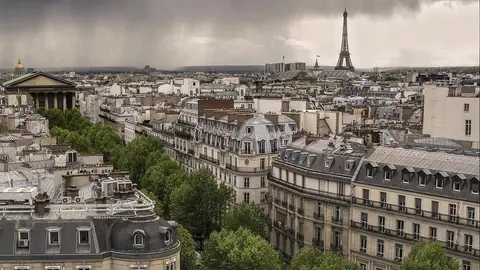 Paris-by-Pixabay