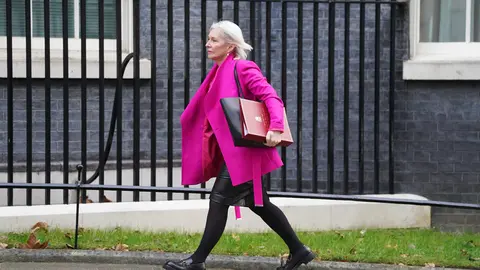 01 February 2022, United Kingdom, London: UK Culture Secretary Nadine Dorries arrives at Downing Street, for the government's weekly Cabinet meeting. Photo: Stefan Rousseau/PA Wire/dpa.