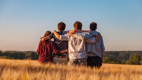 A group of teenagers. Photo: Pixabay.