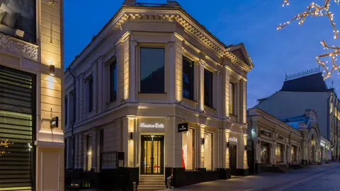 A store of the Massimo Dutti brand, of the Spanish fashion giant Inditex, in Moscow. Photo: Inditex.