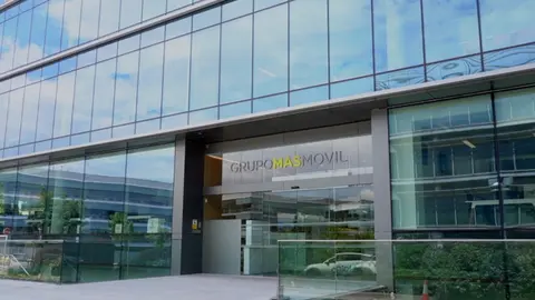 Facade of the headquarters of the Spanish telecommunications company Masmovil. Photo: Masmovil.