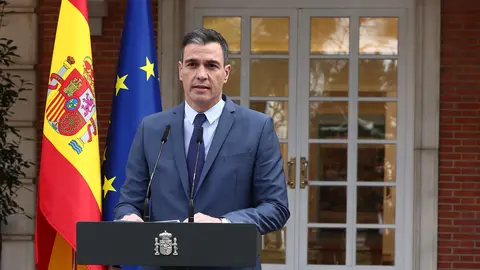 02/24/2022. Prime Minister Pedro Sánchez has made an institutional statement in La Moncloa to report on the situation in Ukraine and the crisis caused by Russia, after the meeting of the National Security Council chaired by King Felipe VI. Photo: La Moncloa.