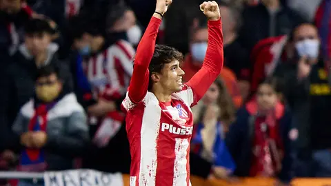 23 February 2022, Spain, Madrid: Atletico Madrid's Joao Felix celebrate scoring his side's first goal during the UEFA Champions League round of 16 first leg soccer match between Atletico Madrid and Manchester United at Wanda Metropolitano. Photo: Ruben Albarran/ZUMA Press Wire/dpa.