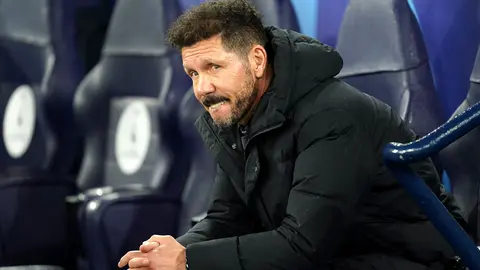 05 April 2022, United Kingdom, Manchester: Atletico Madrid manager Diego Simeone pictured prior to the start of the UEFA Champions League Quarter Final first leg soccer match between Manchester City and Atletico Madrid at the Etihad Stadium. Photo: Mike Egerton/PA Wire/dpa.