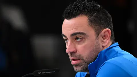 06 April 2022, Hessen, Frankfurt/Main: Barcelona head coach Xavi Hernandez speaks during a press conference ahead of Thursday's UEFA Europa League quarter-final first leg soccer match against Eintracht Frankfurt. Photo: Arne Dedert/dpa.