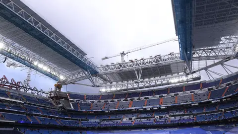 12 April 2022, Spain, Madrid: A general view of the hosting venue before the start of the UEFA Champions League Quarter-final second leg soccer match between Real Madrid CF and Chelsea FC at Santiago Bernabeu Stadium. Photo: Jonathan Moscrop/CSM via ZUMA Press Wire/dpa