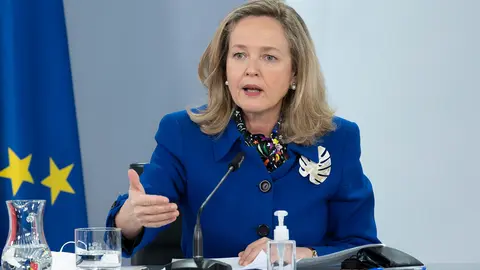 05/04/2022. The First Vice President and Minister of Economic Affairs and Digital Transformation, Nadia Calviño, at the press conference after the Council of Ministers. Photo: La Moncloa.