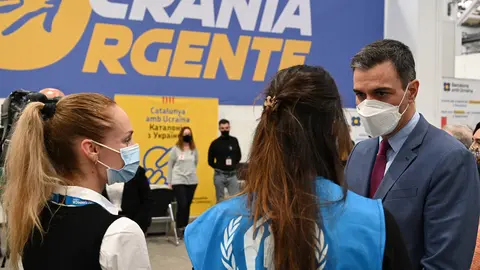 08/04/2022. Spanish Prime Minister, Pedro Sánchez, has visited the Center for Attention, Reception and Referral for Ukrainian refugees, located in the Fira de Barcelona. Photo: La Moncloa.