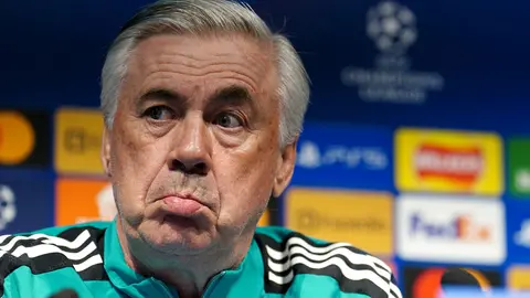 25 April 2022, United Kingdom, Manchester: Real Madrid manager Carlo Ancelotti attends a press conference at the Etihad Stadium, ahead of Tuesday's UEFA Champions League semi-final first leg soccer match against Manchester City. Photo: Martin Rickett/PA Wire/dpa.