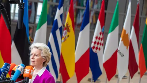 30 May 2022, Belgium, Brussels: European Commission President Ursula Von der Leyen speaks to media upon his arrival to attend a special meeting of the European Council at the European Union headquarters. Photo: Nicolas Maeterlinck/BELGA/dpa.