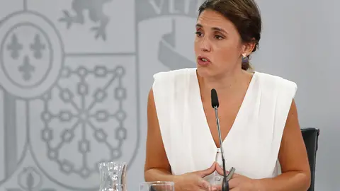30/08/2022. The Spanish Minister of Equality Irene Montero speaks during a press conference after a meeting of the Council of Ministers. Photo: Alejandro Martínez Vélez/EUROPA PRESS/dpa.