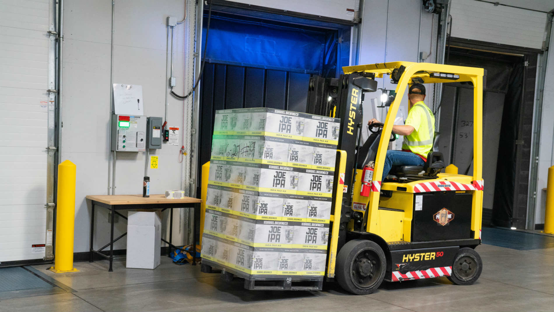 Boxes business cases transport logistics