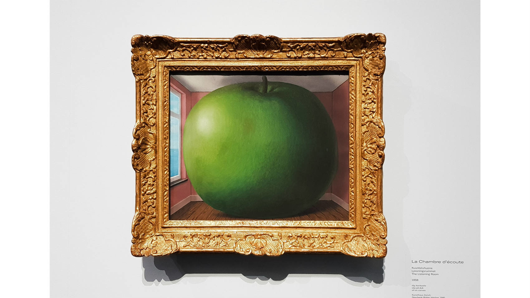 Magritte exhibition Amos Rex 4