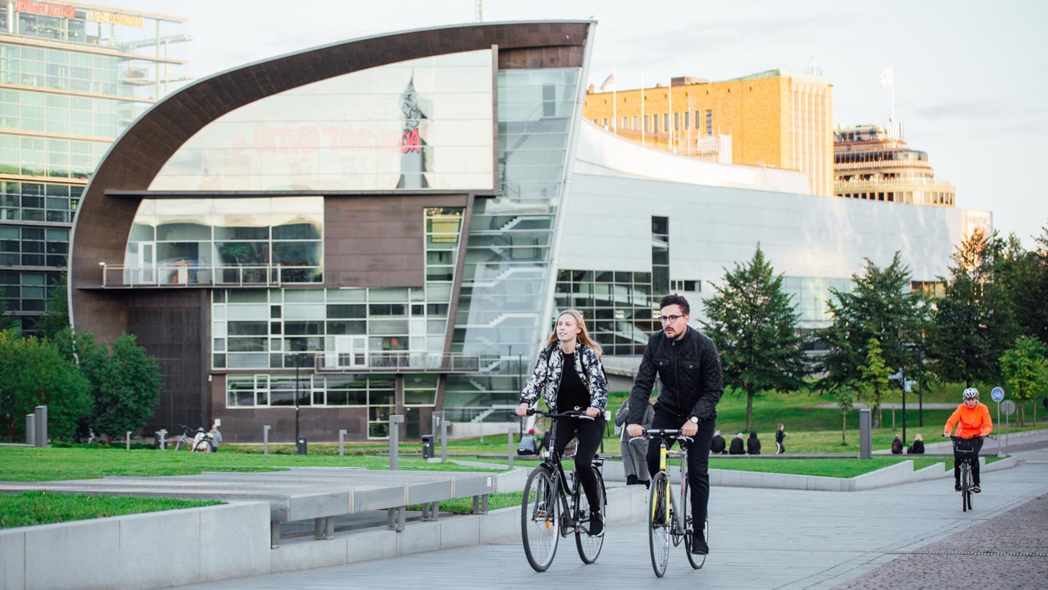 Helsinki-people-bicyclists-Kiasma-by-Julia-Kivela-Visit-Finland