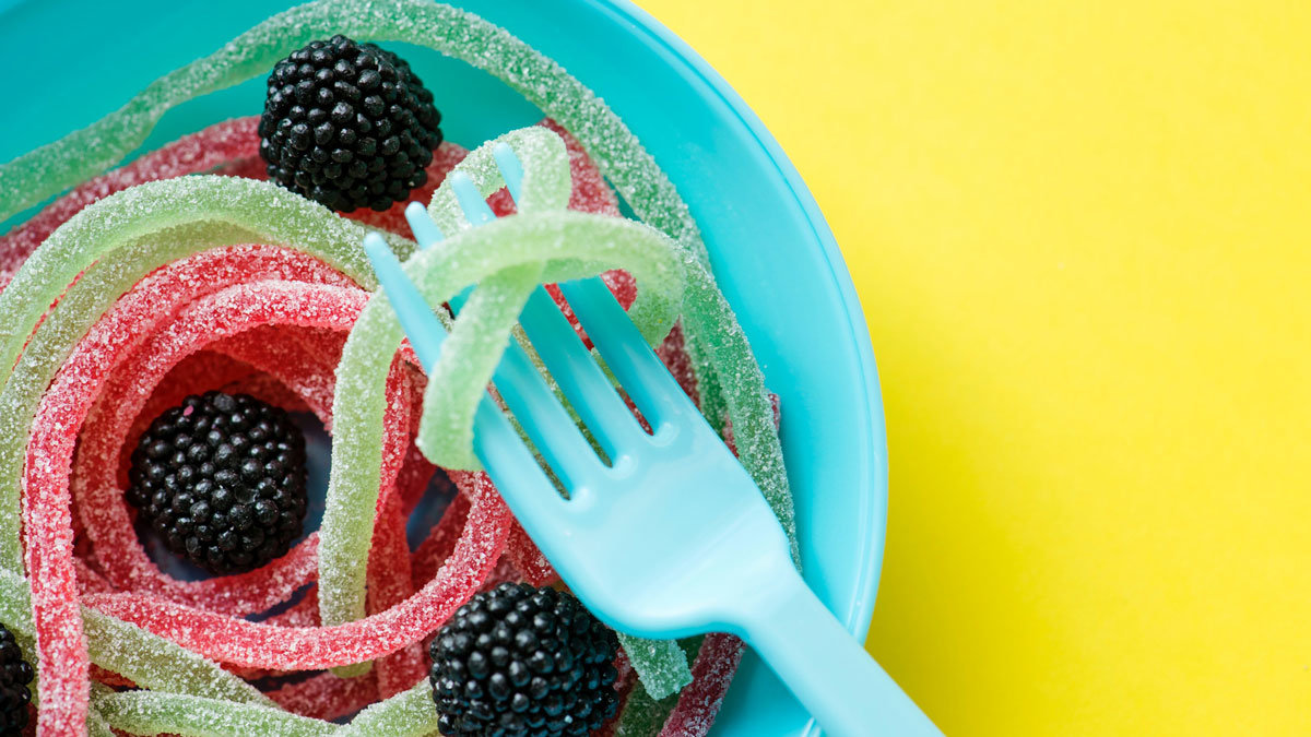 Candy-candies-sweets-fork-plate