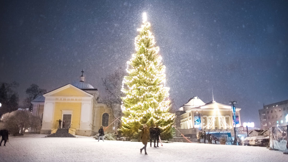 Joulutori---Christmas-market--Tampere-2-Laura-Vanzo