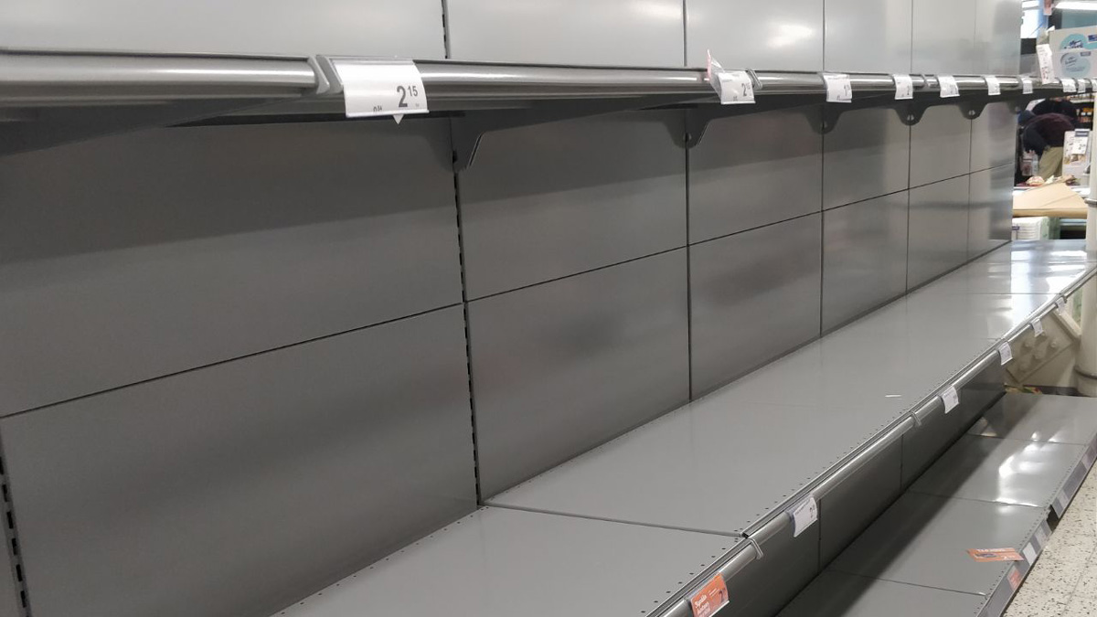 Toilet-paper-shelf--Lauttasaari-by-foreigner.fi