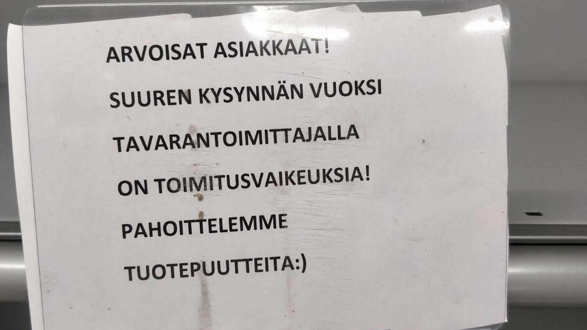 Dear-customers-no-toilet-paper-by-Foreigner.fi