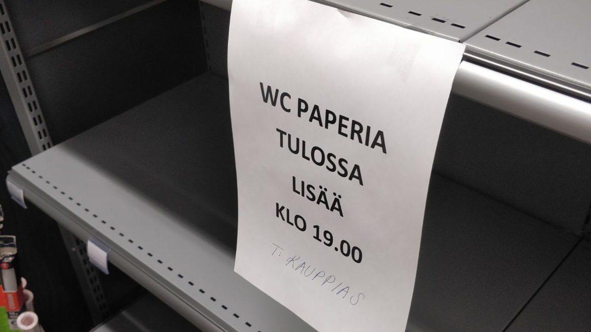 Toilet-paper-shelf--shop-2-Lauttasaari-by-foreigner.fi