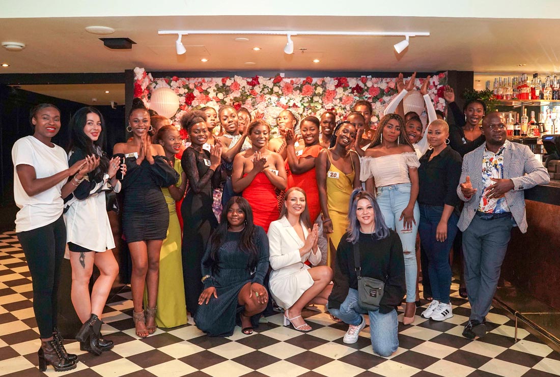 Miss-Finland-5-Beauty-contest-black-by-Jukka-Luoma