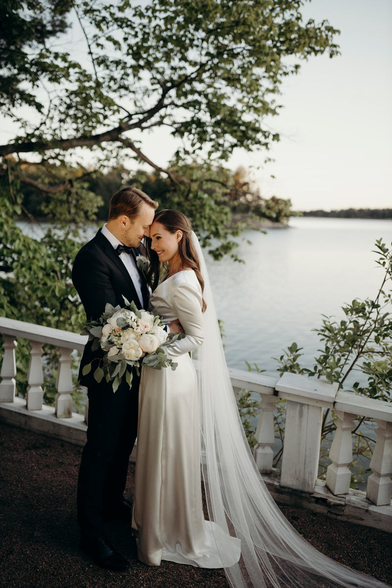 Sanna-Marin-wedding-2-by-Minttu-Saarni