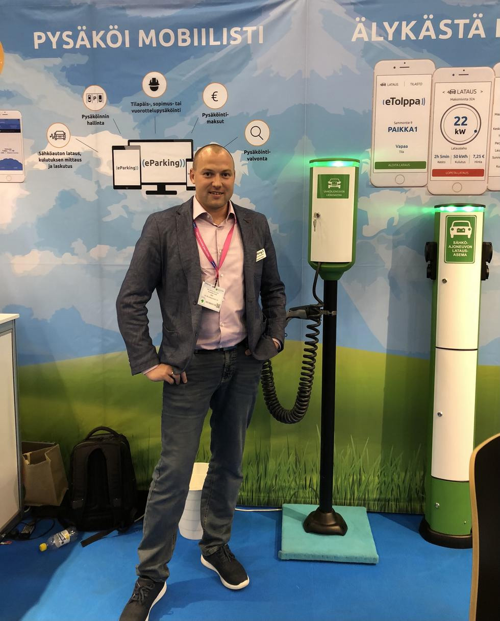 Alexander-Ivaine-by-Alexander-Ivaine