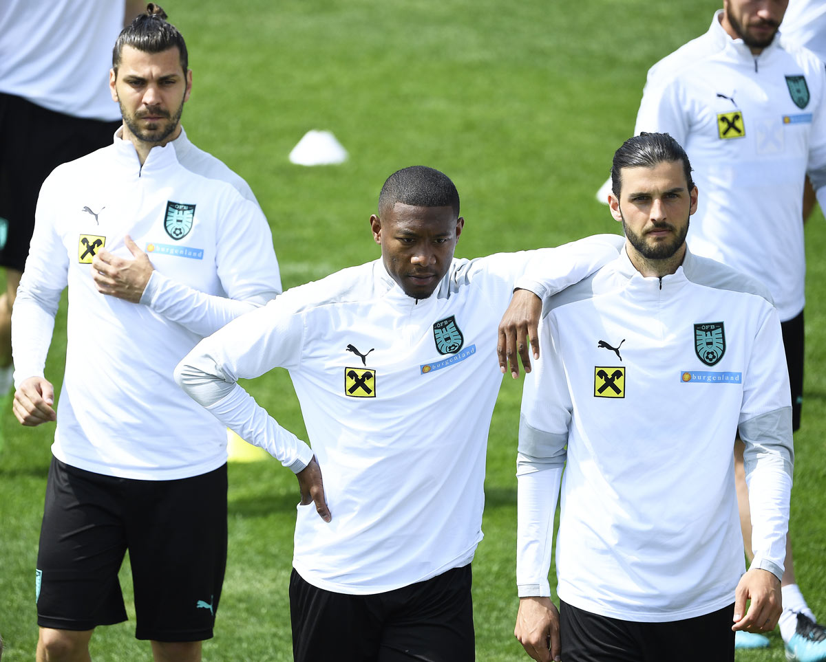 10 June 2021, Austria, Seefeld: (L-R) Austrian national football team players Aleksandar Dragovic, David Alaba and Florian Grillitsch take part in a training session ahead of Sunday's UEFA EURO 2020 championship soccer match against Northern Macedonia. Photo: Robert Jaeger/APA/dpa