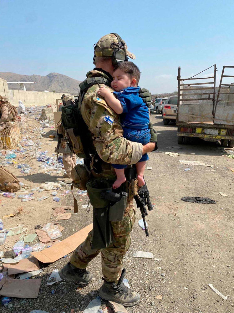 Finnish troops participating in the refugee evacuation operation in Kabul. Photo: Puolustusvoimat.